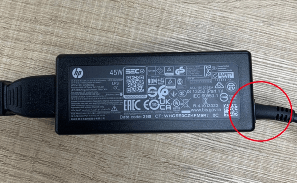 筆電電池更換價格DIY更划算嗎？台北Asus、Acer、HP筆電電池更換推薦黃同學